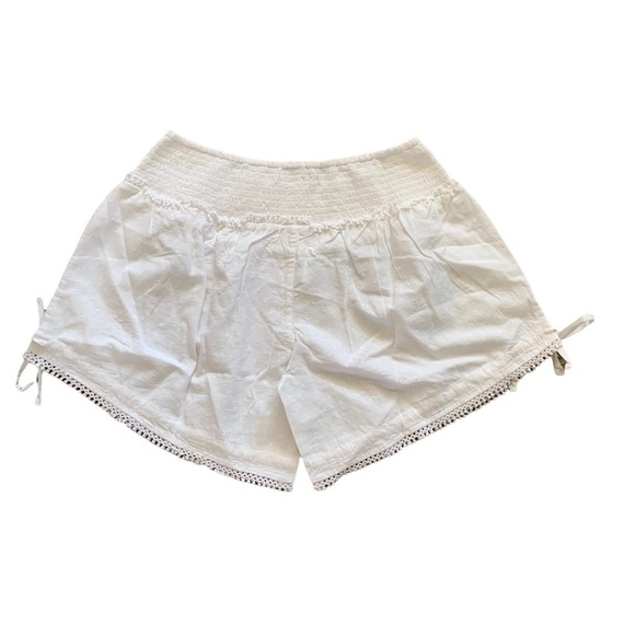 MODAPOSA NWT Catania White 100% Cotton Shorts with Ribbon Details Size Medium - Picture 2 of 12